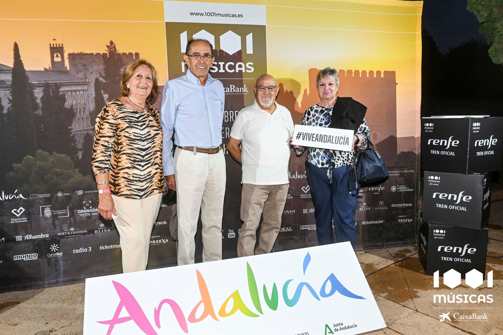 Las mejores imágenes del concierto de María José Llergó en el Generalife