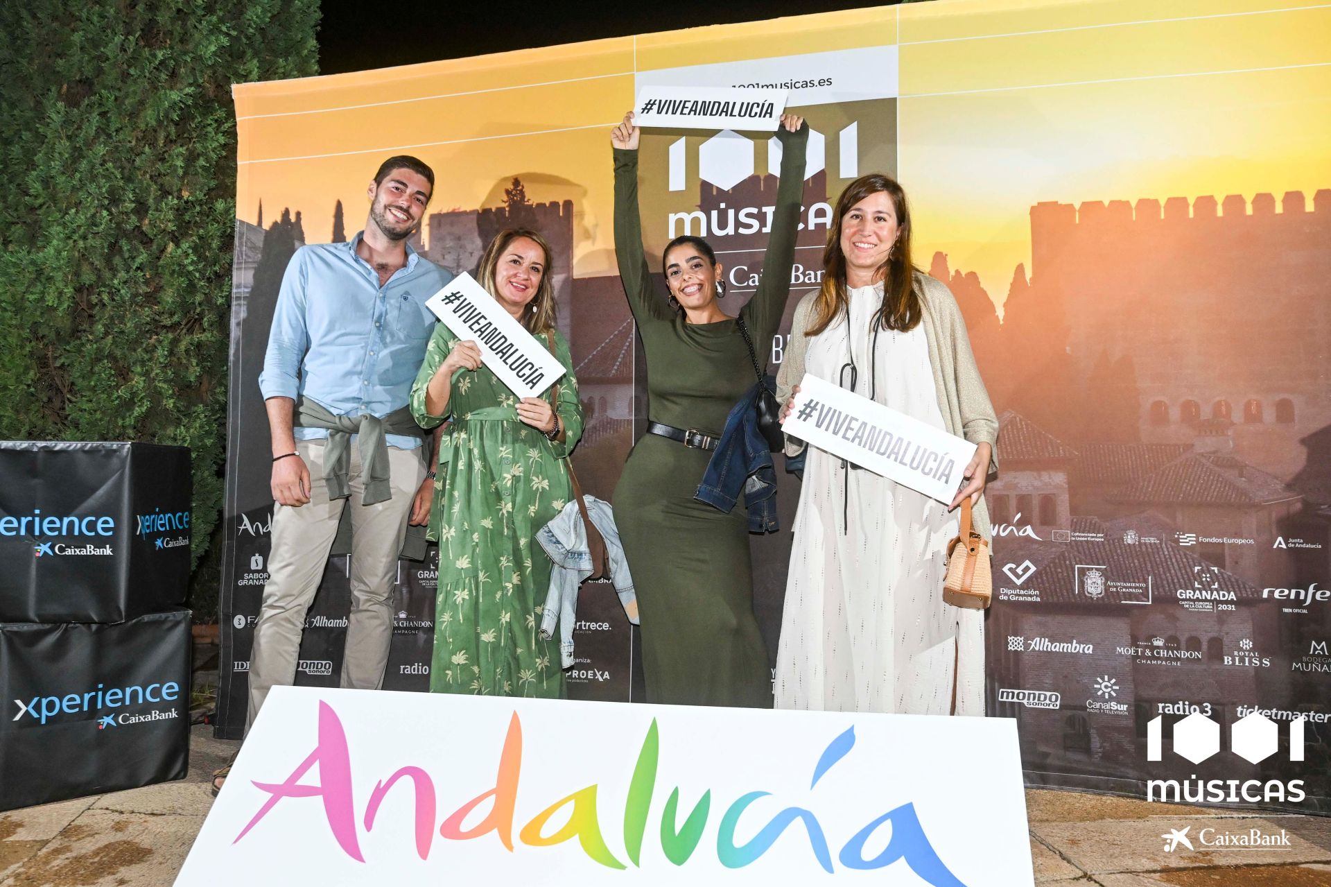 Las mejores imágenes del concierto de María José Llergó en el Generalife