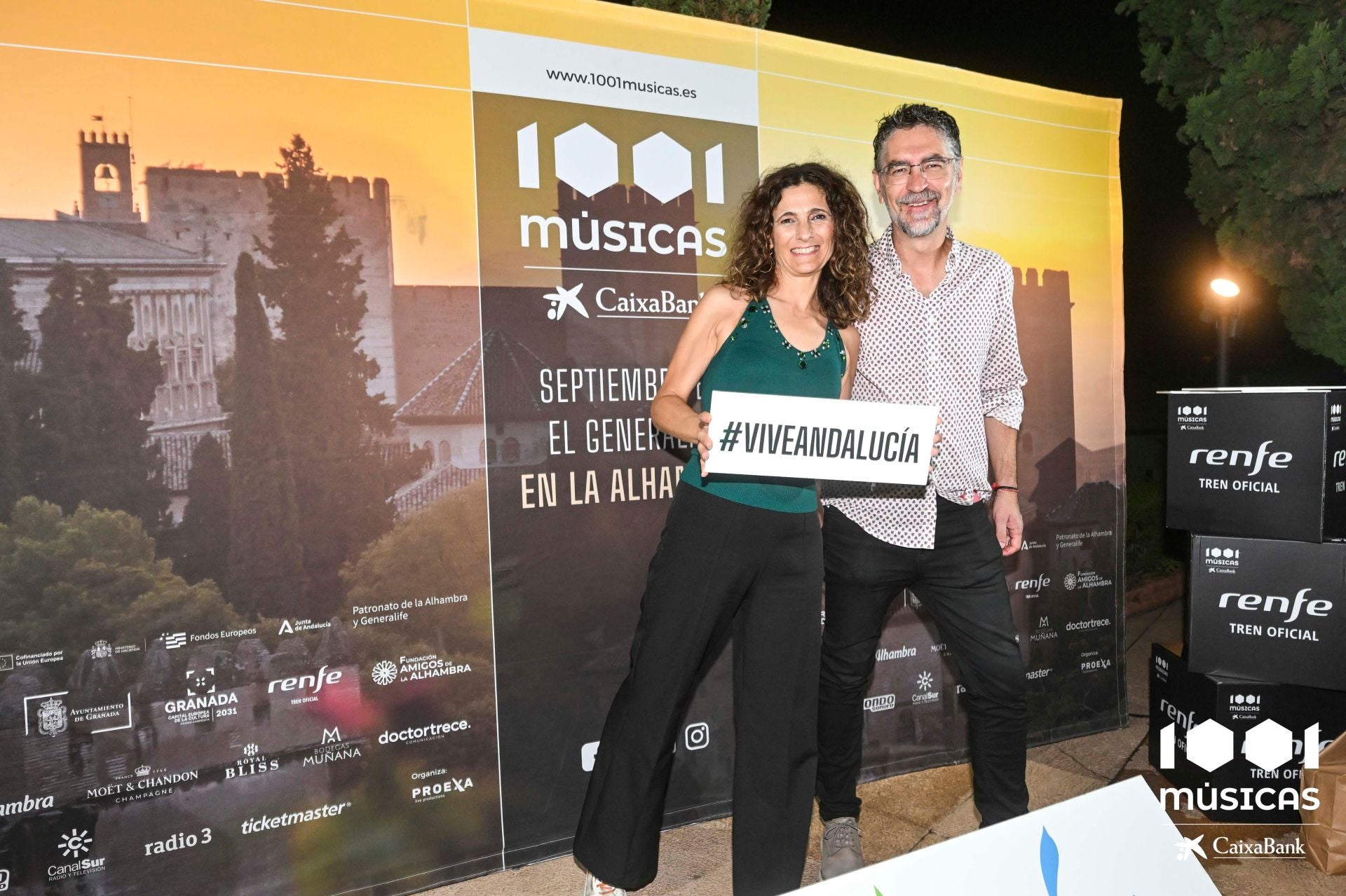 Las mejores imágenes del concierto de María José Llergó en el Generalife