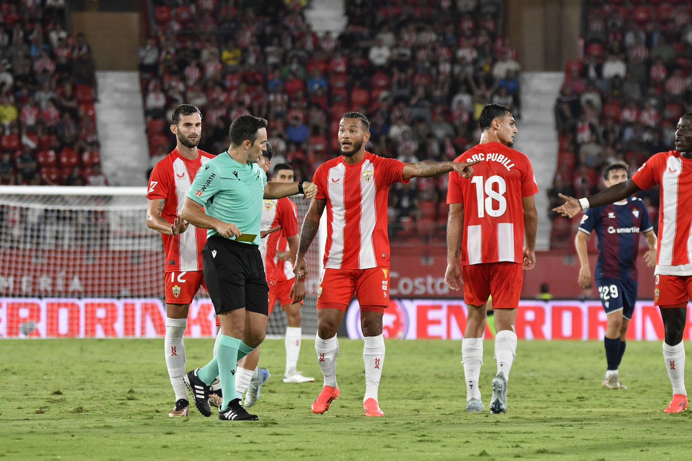 El Almería &#039;resucita&#039; y casi le da la vuelta al marcador