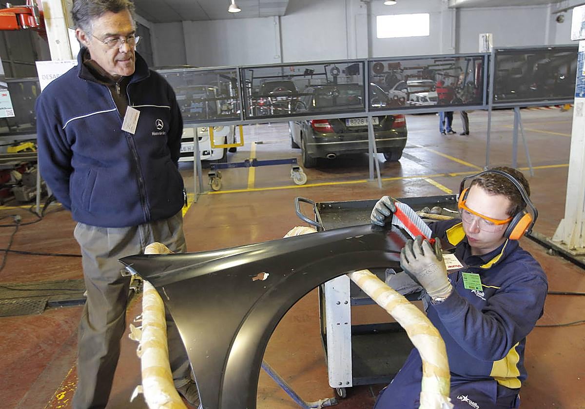 Las prácticas en empresas serán una parte fundamental de la nueva Formación Profesional.