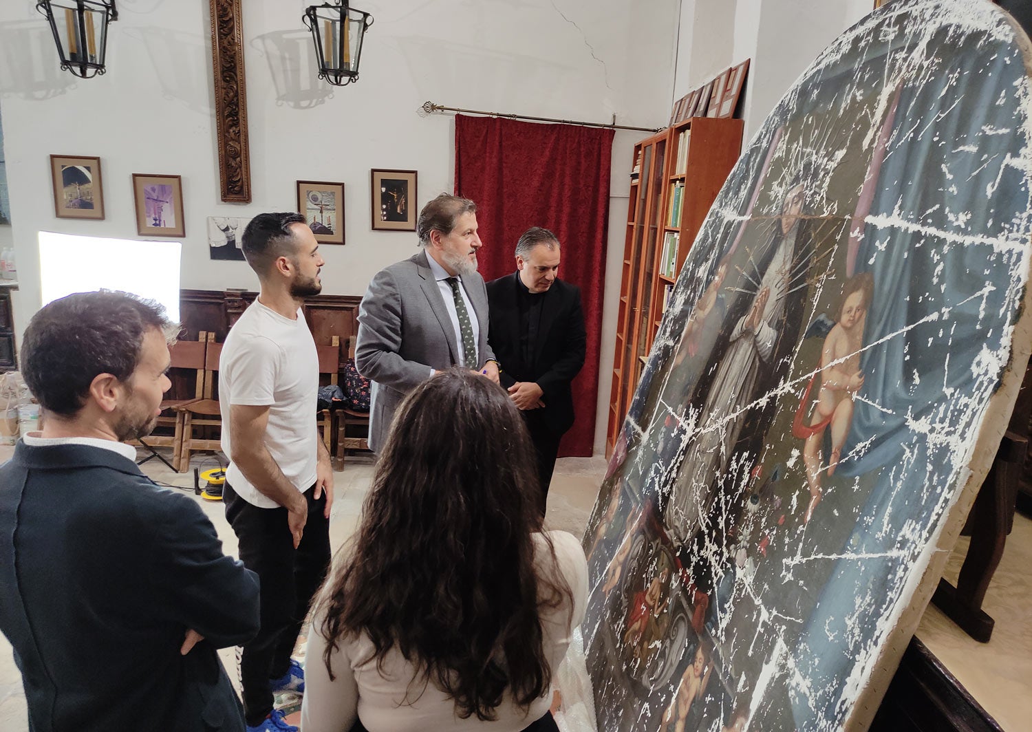 Óleo sobre lienzo de Nuestra Señora de la Soledad.