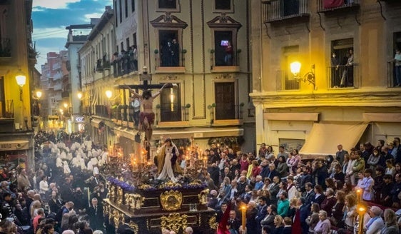 Posibles cambios en el orden de las cofradías de la Semana Santa de Granada por la nueva Carrera Oficial