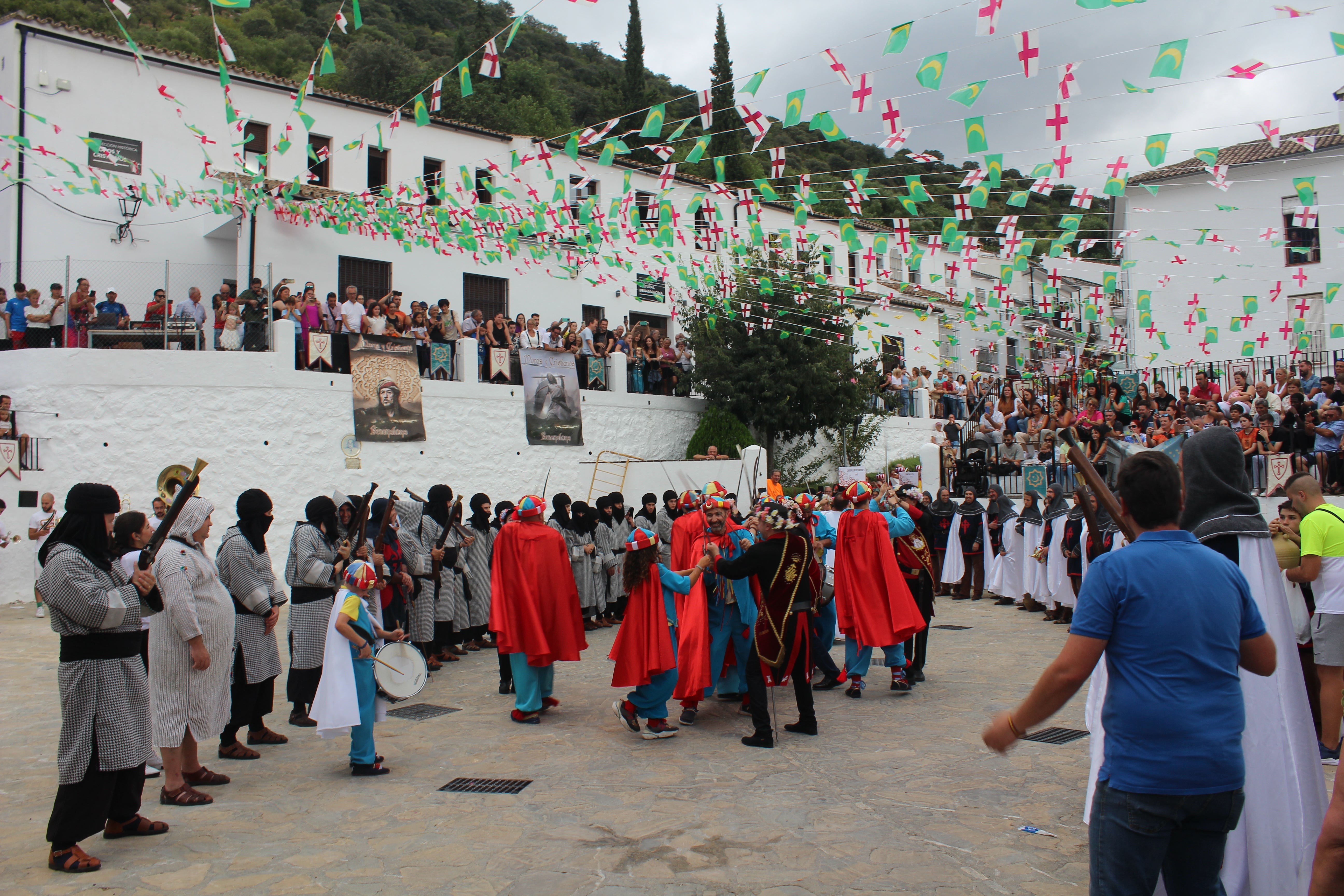 El III Encuentro de Moros y Cristianos con participación almeriense