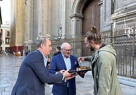 Un pionono para dejar con buen sabor de boca a los turistas de Granada