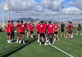 Prolegómenos del entrenamiento de este viernes.