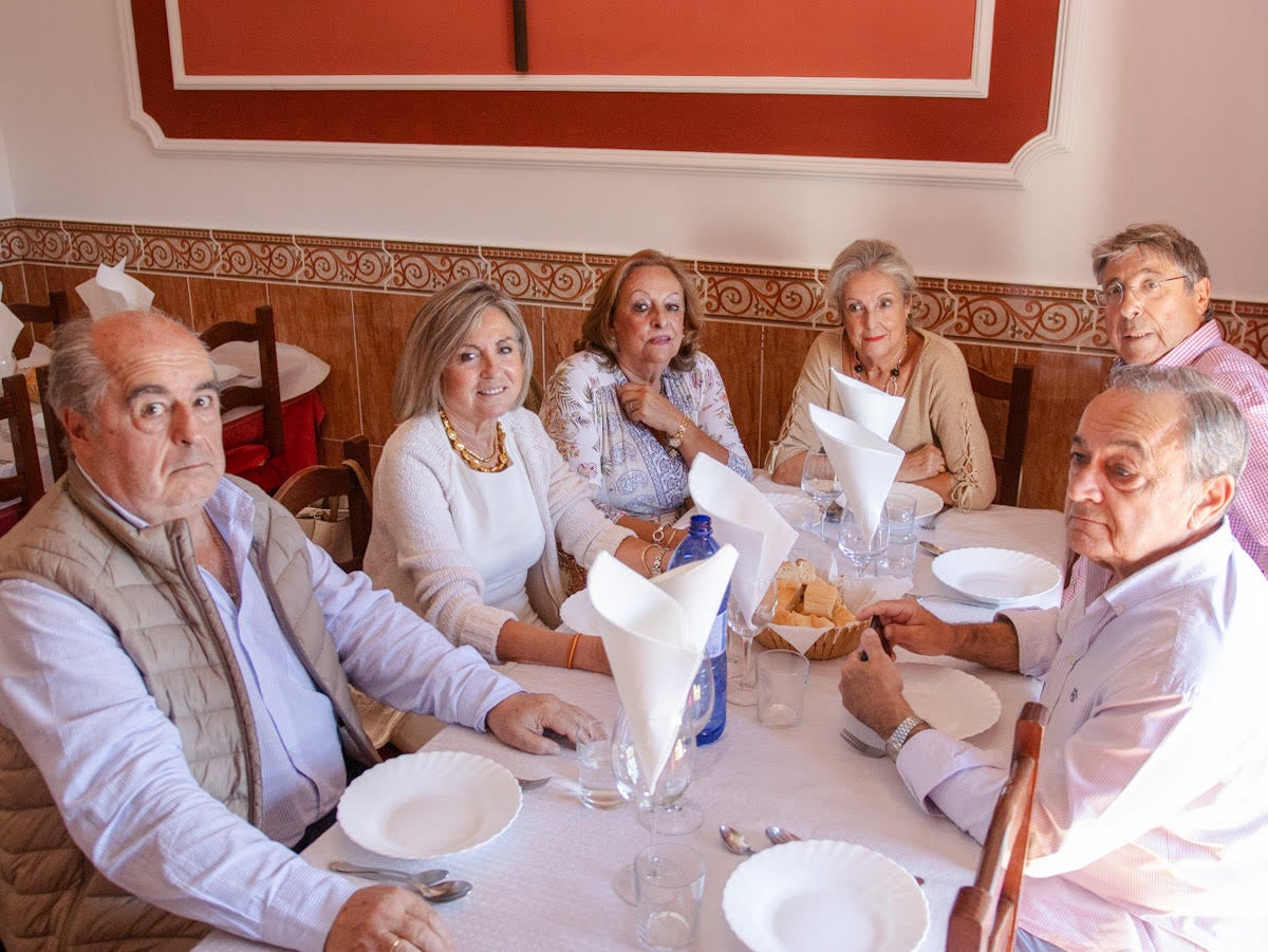 Las imágenes del almuerzo por la iglesia de Guadahortuna