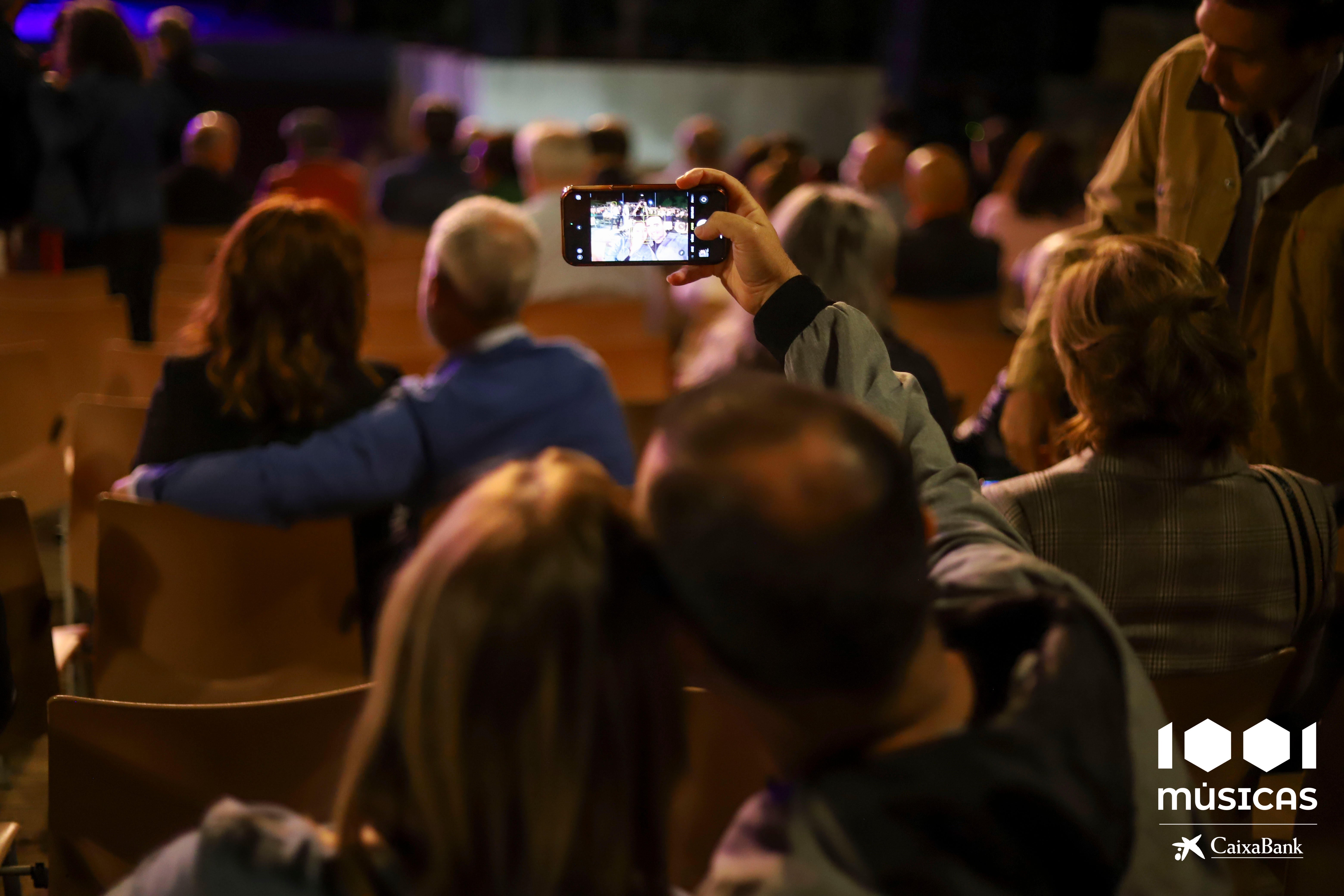 Encuéntrate en el concierto de Coque Malla en el 1001 Músicas-Caixabank