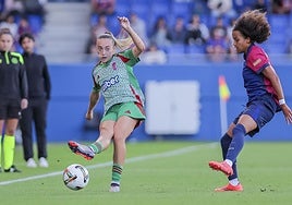 La rojiblanca Ornella fue la única que logró perforar la portería defendida por Cata Coll en el partido disputado en el Stadi Johan Cruyff.