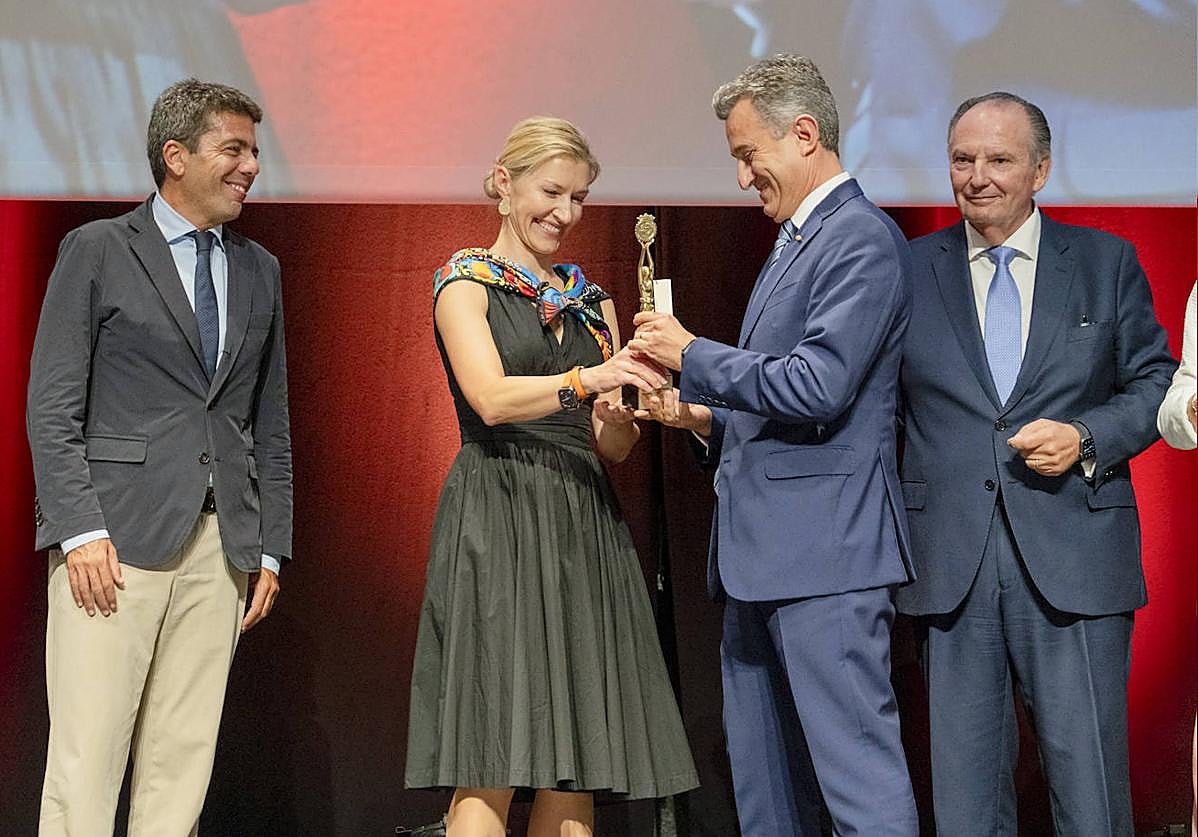 Anecoop recibe el premio de la Cámara de Valencia por su implantación en Polonia