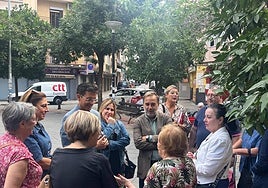 El PSOE de Granada critica el «abandono» de Carazo al barrio de los Doctores