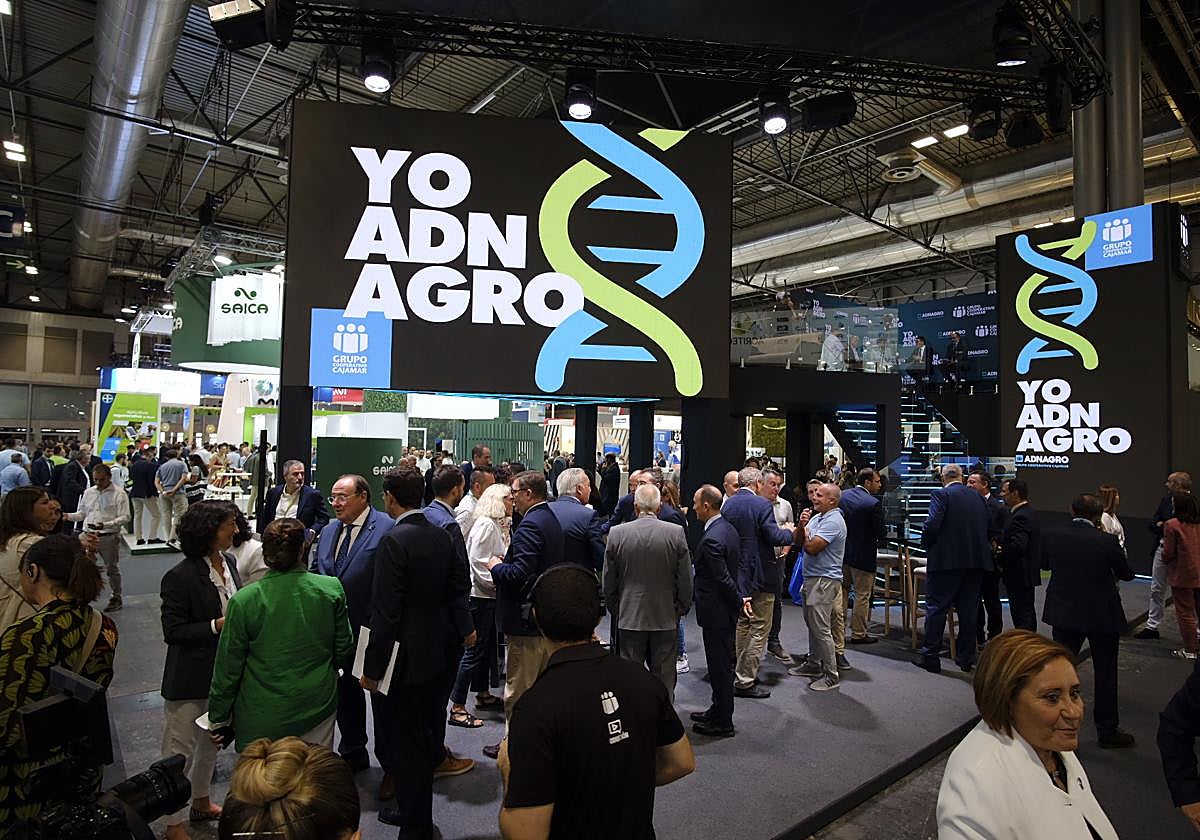 Cajamar acompaña a cooperativas y empresas hortofrutícolas un año más en Fruit Attraction