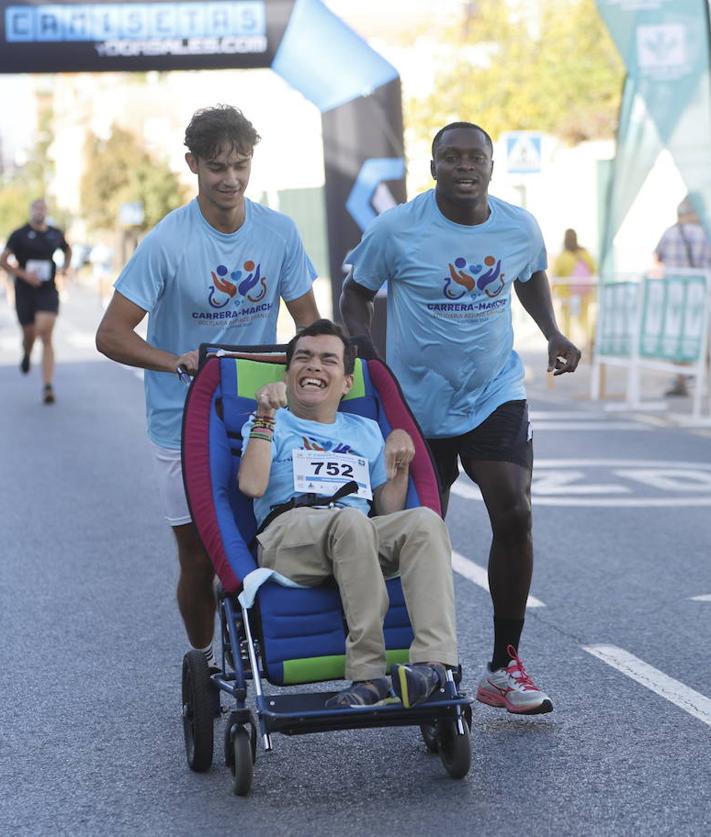 Imagen secundaria 2 - Carrera de Aspace por Granada.