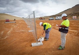 Obras de la variante de Loja en Venta del Rayo