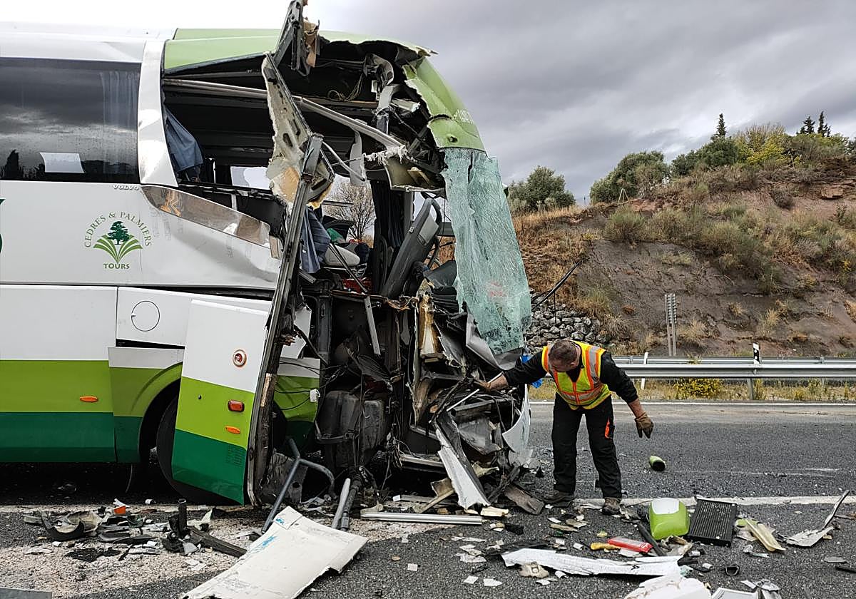 El autobús siniestrado.