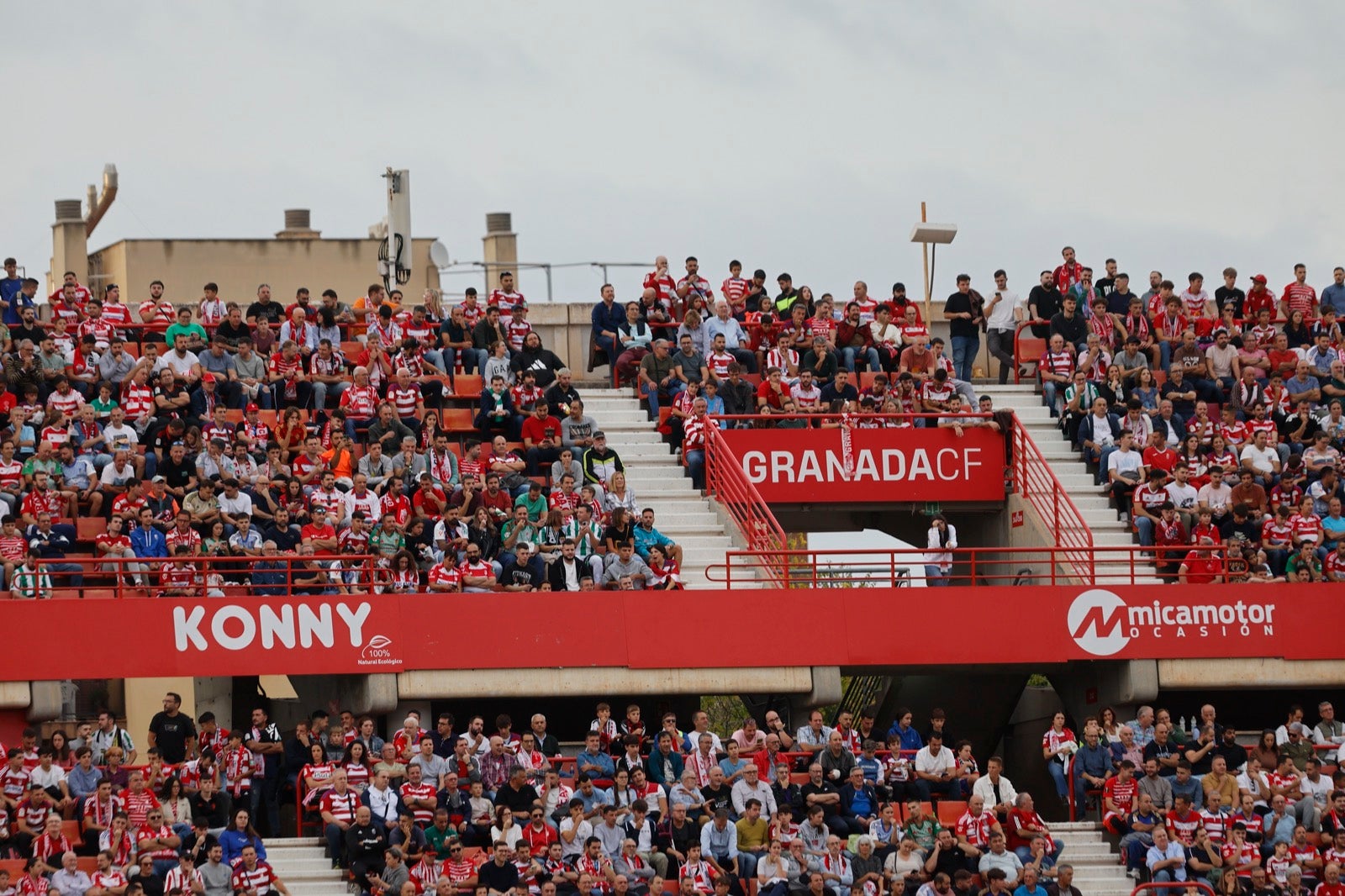 Encuéntrate en Los Cármenes en el derbi entre Granada y Córdoba