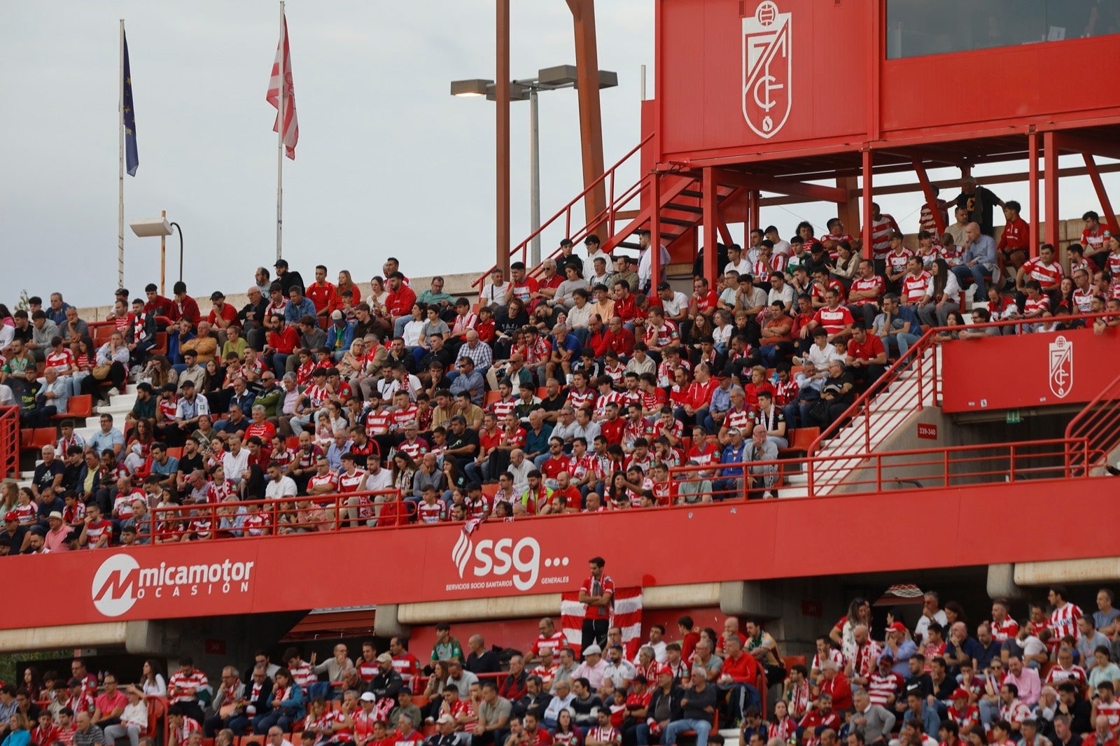 Encuéntrate en Los Cármenes en el derbi entre Granada y Córdoba