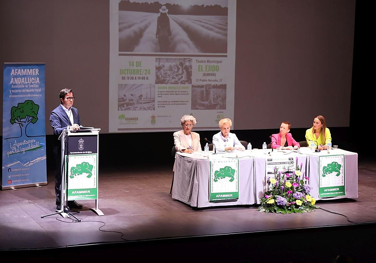 Francisco Góngora, Rita Mateos, Carmen Quintanilla, Olga Carrión y Loly Cruz