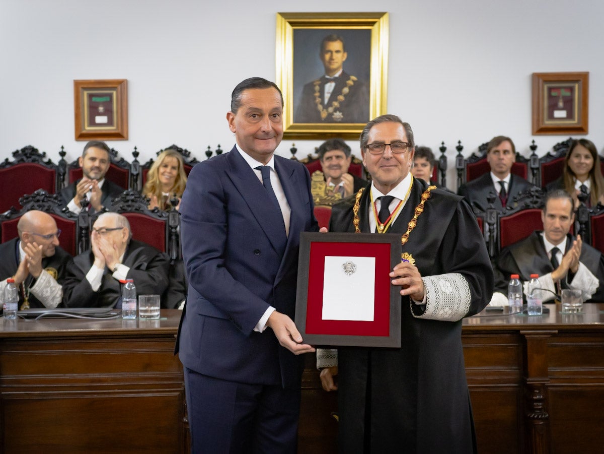 La entrega de los Botones de Oro y Plata de Granada, en imágenes