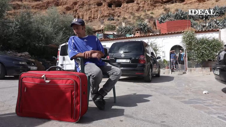 Continúa el peligro de derrumbe del cerro de Beas de Guadix
