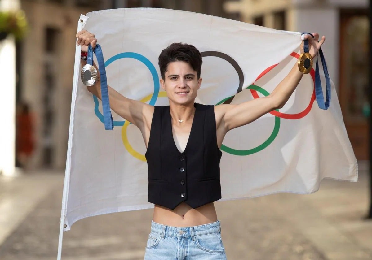 María Pérez, con sus medallas olímpicas.