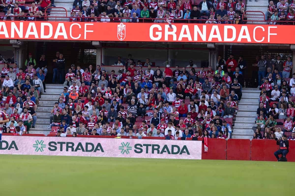 Encuéntrate en Los Cármenes en el Granada-Tenerife