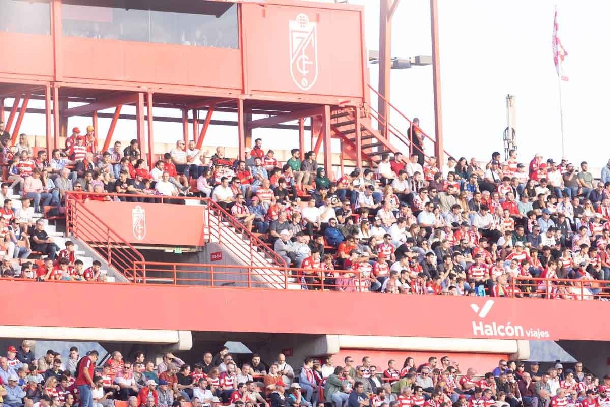 Encuéntrate en Los Cármenes en el Granada-Tenerife