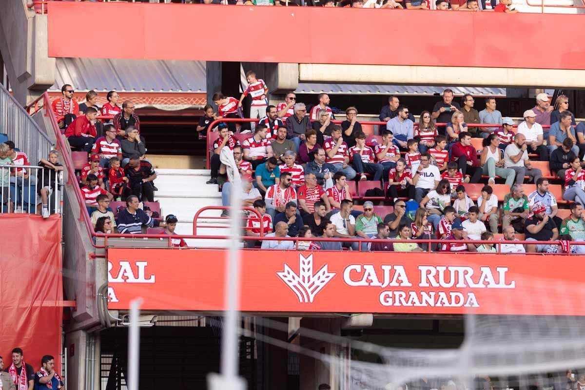 Encuéntrate en Los Cármenes en el Granada-Tenerife