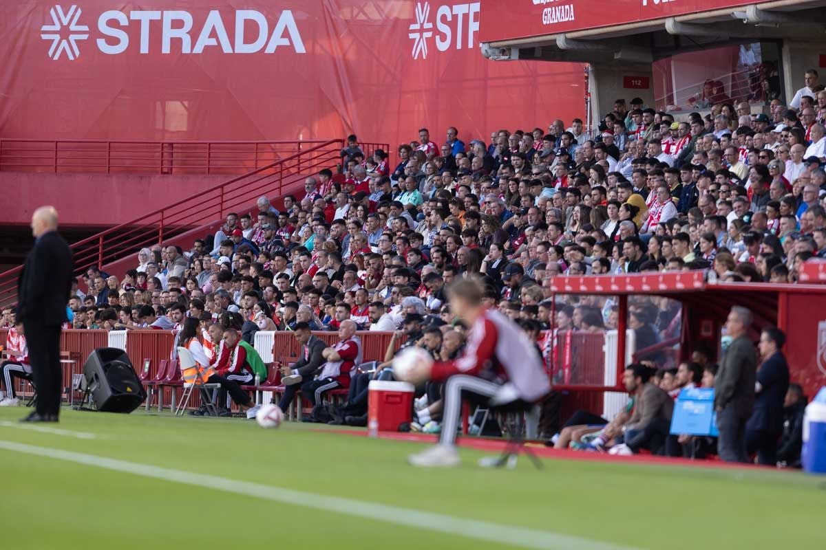 Encuéntrate en Los Cármenes en el Granada-Tenerife