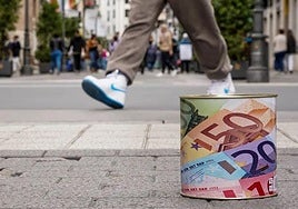 Imagen de una hucha en la calle