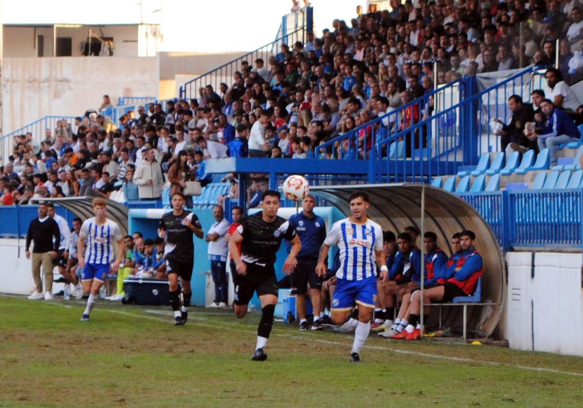 Gran ambiente en el Escribano Castilla.