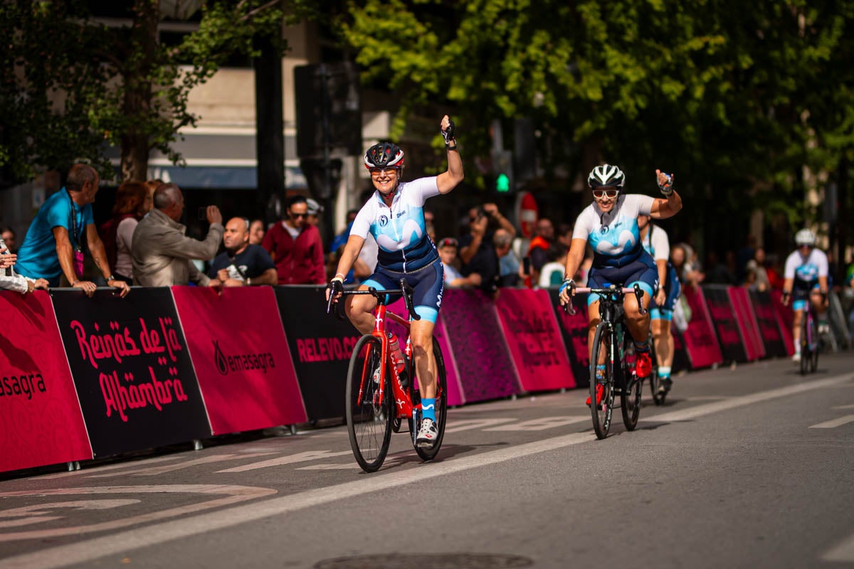 La prueba ciclista Reinas de la Alhambra, en imágenes