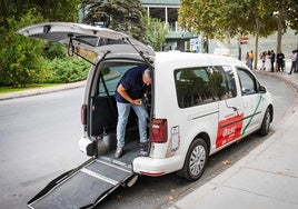 Taxi adaptado para personas con movilidad reducida