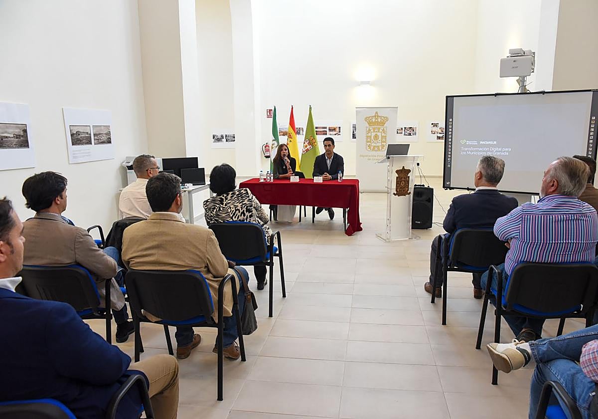 Diputación presenta a los alcaldes el proyecto de digitalización para 172 municipios de menos de 20.000 habitantes