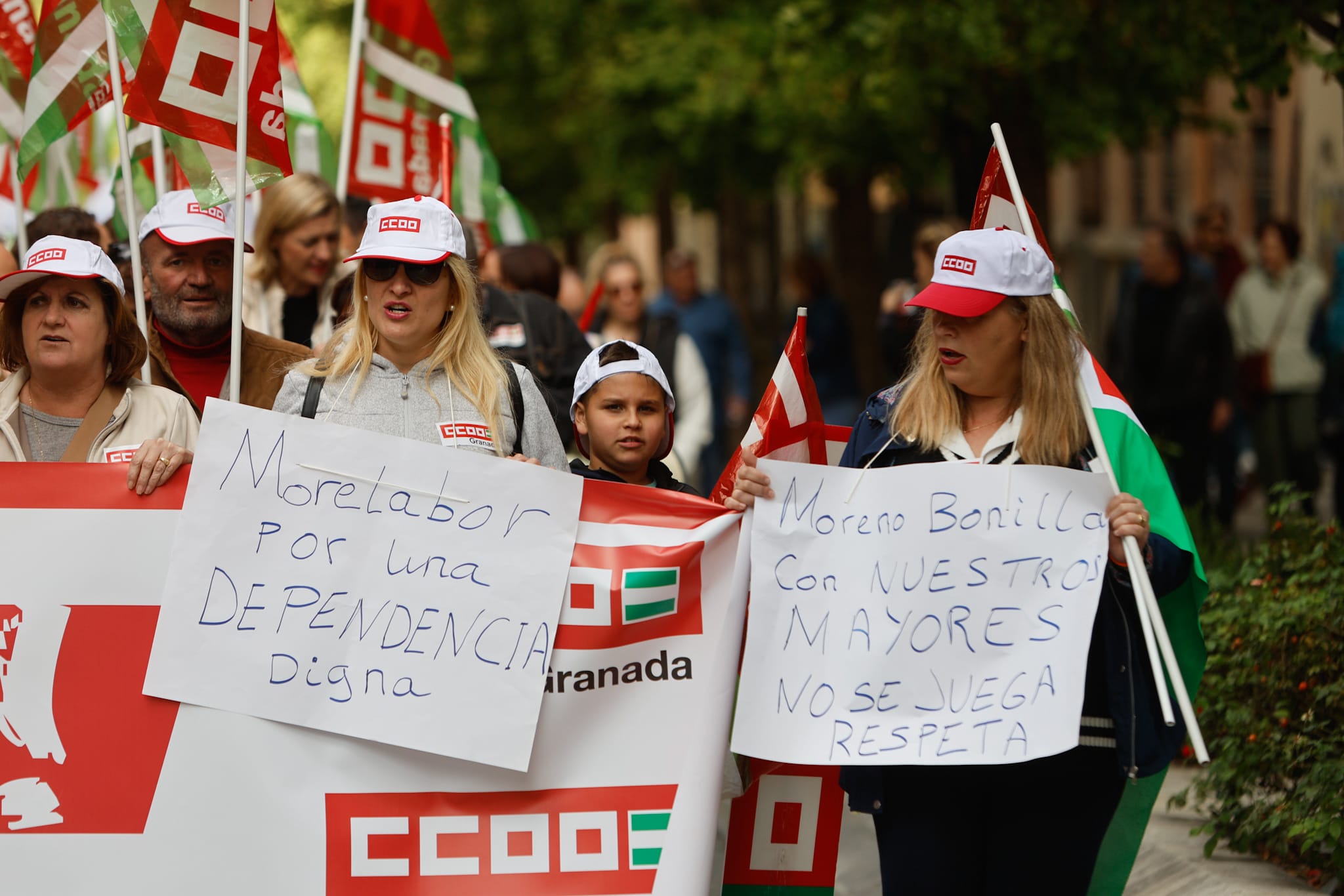 Las imágenes de la manifestación en Granada por la situación de la dependencia