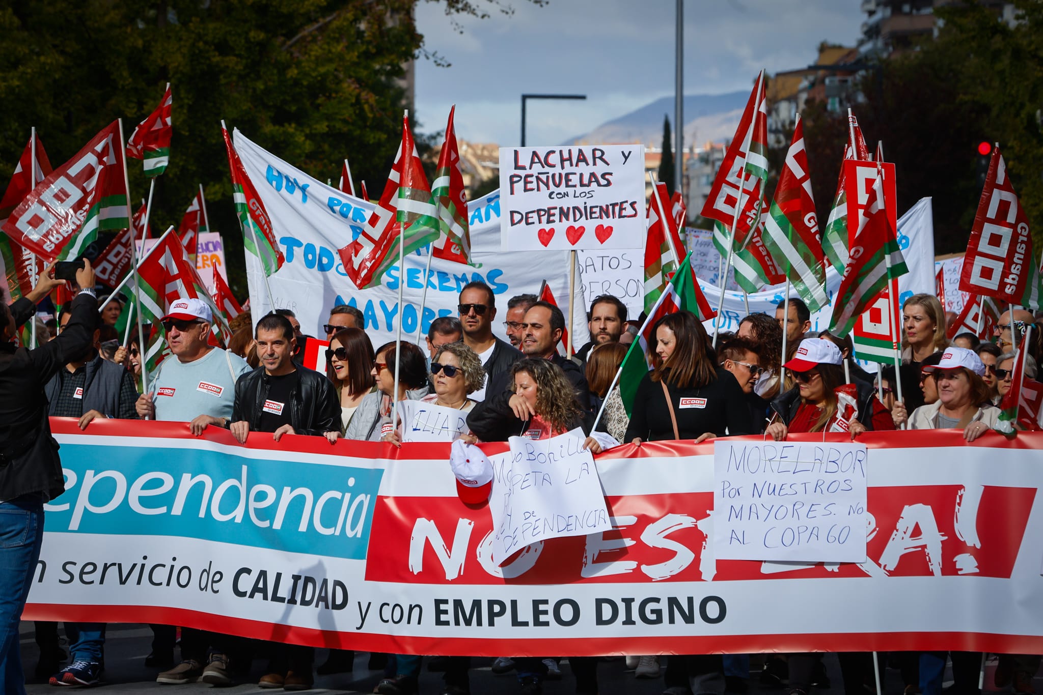 Las imágenes de la manifestación en Granada por la situación de la dependencia