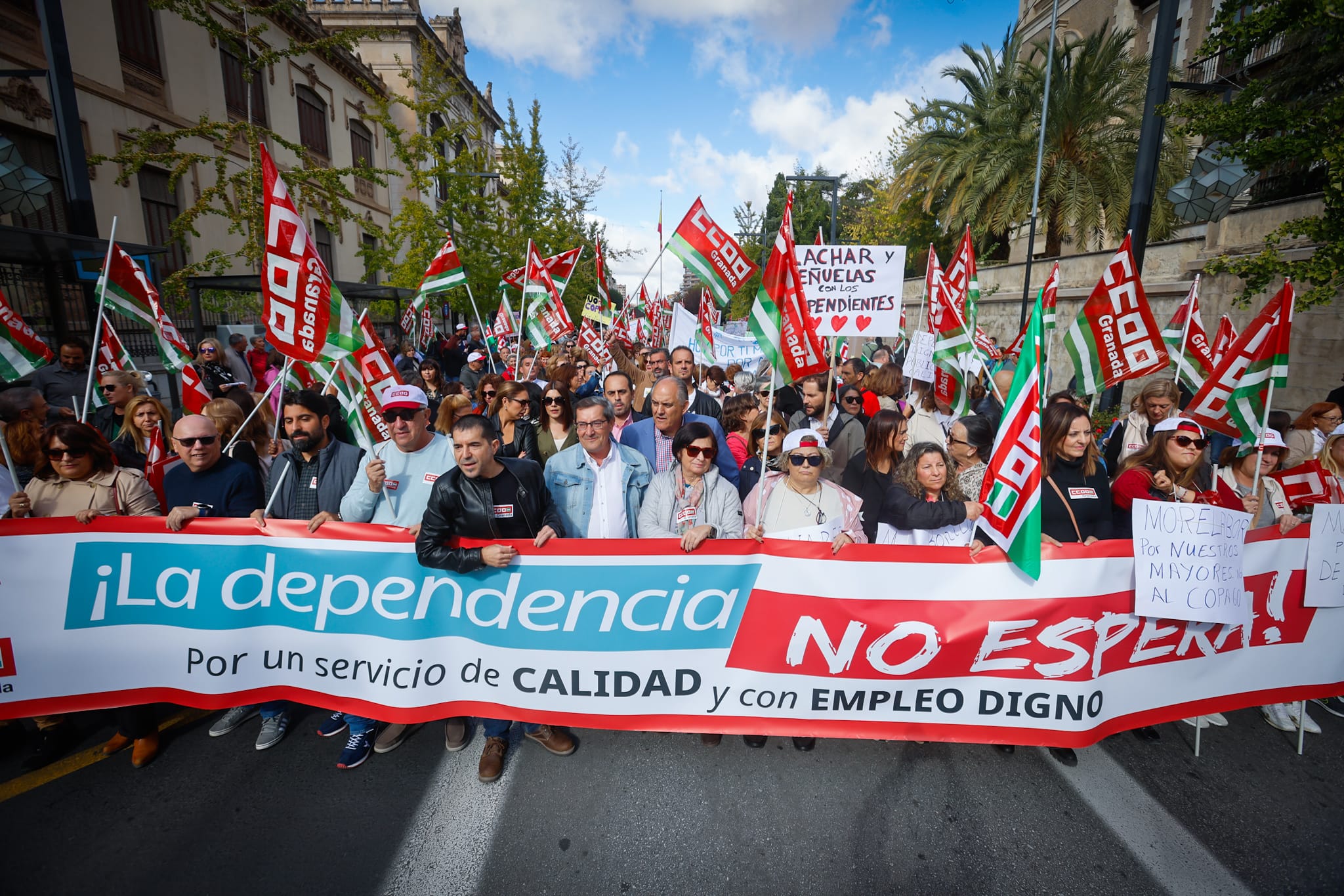 Las imágenes de la manifestación en Granada por la situación de la dependencia