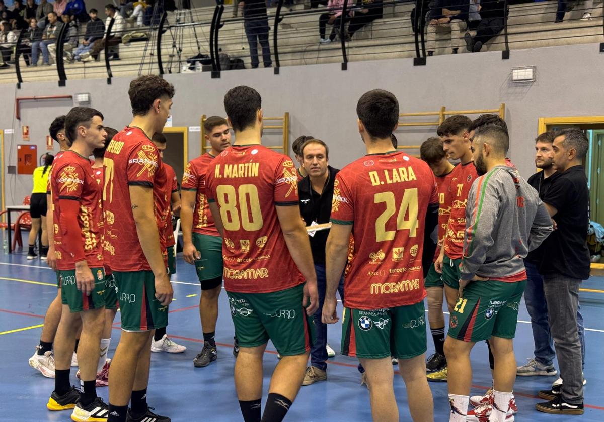 Los jugadores del Balonmano Ciudad de Granada.