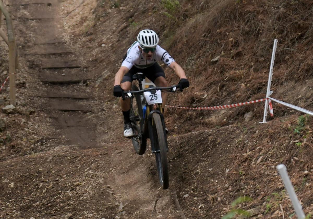 Javi Pozas, en acción.