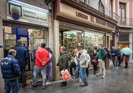 Una mujer encontró un décimo de lotería de Navidad con premio y acabó en el juzgado.