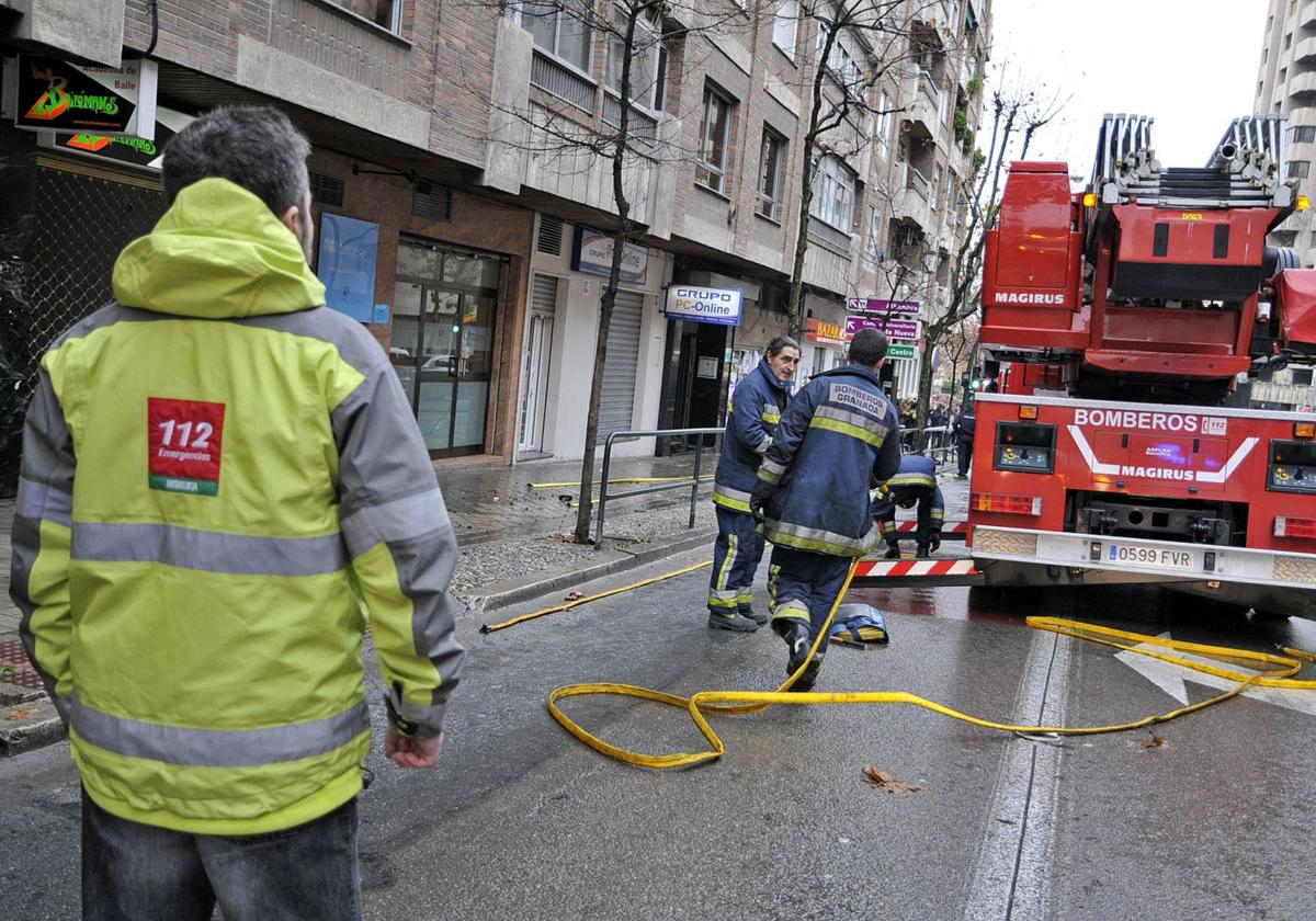 Actuación de los Bomberos de Granada, en una imagen de archivo.