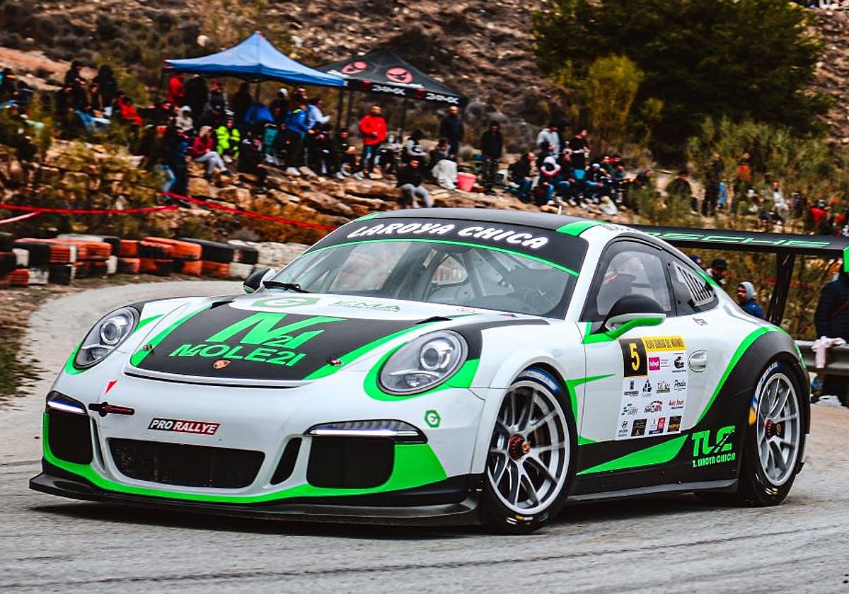 Miguel Ángel Clemente gana en Macael.