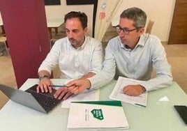 José María Mesbailer, coordinador de JM+ Y Juanma Camacho, presidente del partido.