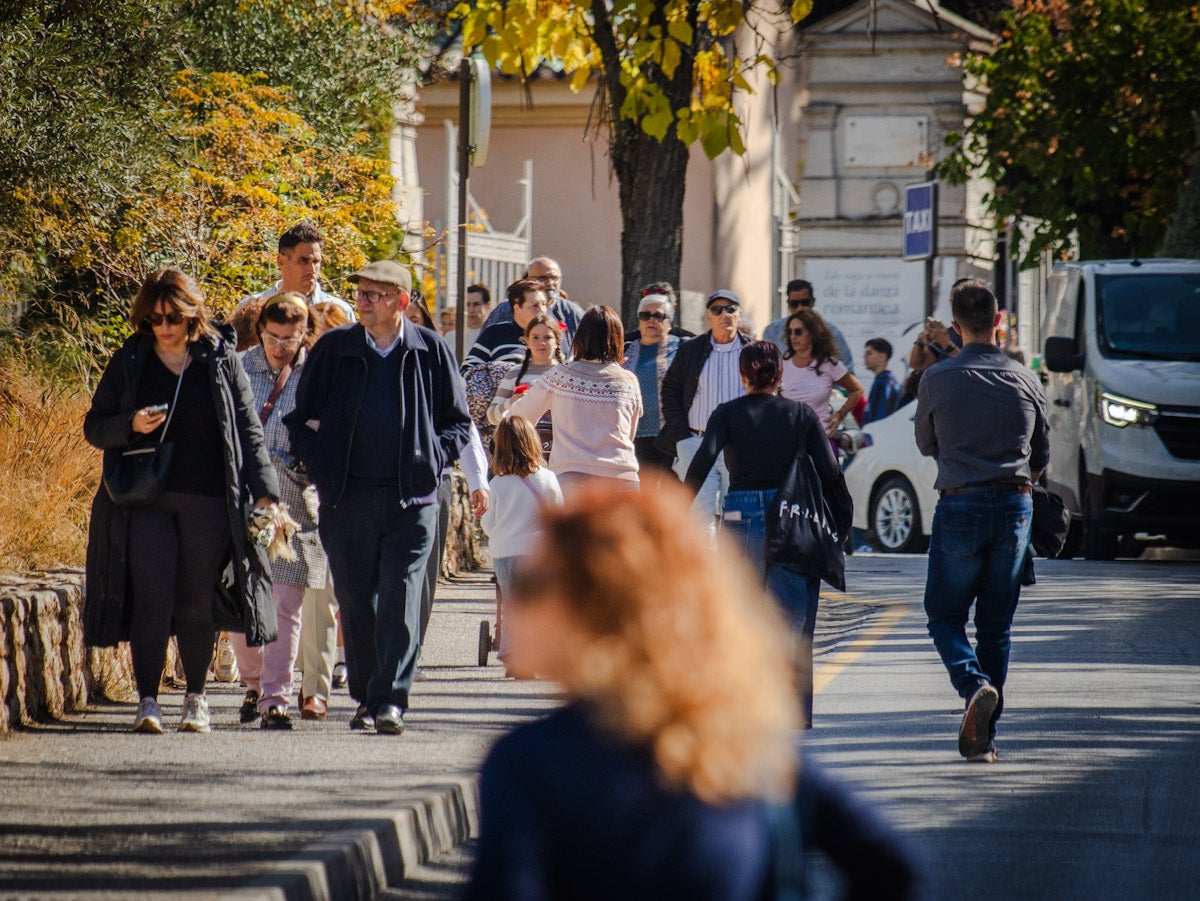 El Día de Todos los Santos en Granada, en imágenes