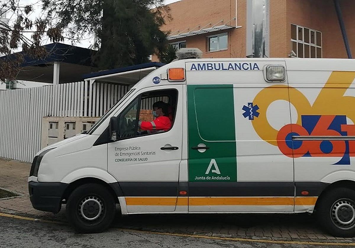 Muere una motorista de 46 años en un accidente en avenida del Mediterráneo de Almería