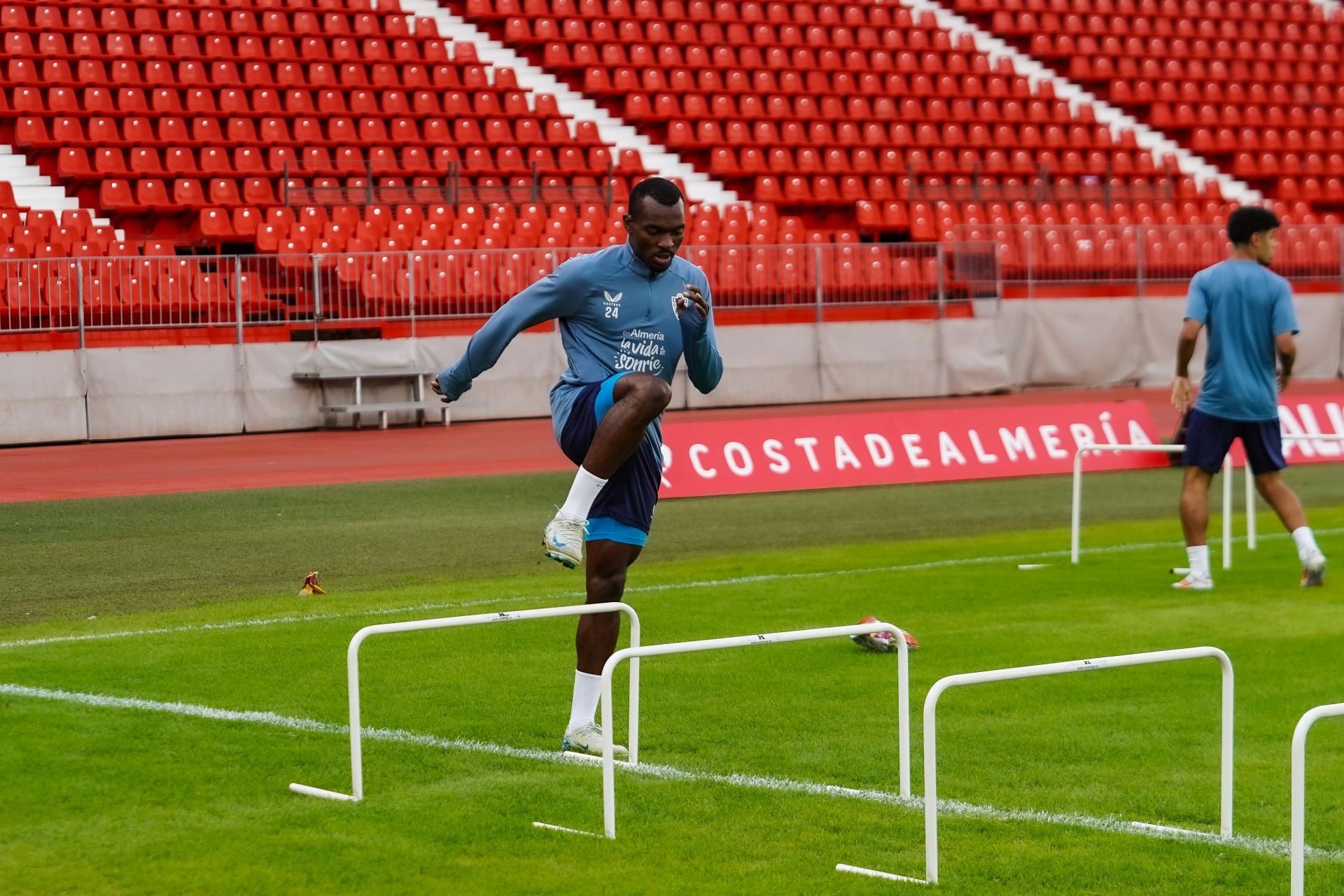 Bruno Langa, que se ejercita, puede ser llamado la semana próxima para la selección.