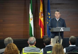 El consejero de Presidencia, Interior, Diálogo Social y Simplificación Administrativa, Antonio Sanz, al término de la reunión de coordinación para evaluar el impacto de la DANA en Andalucía.