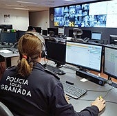 «Cuidado con Cristóbal, no le des ni un chavico»: el timo de la revista se extiende por Granada