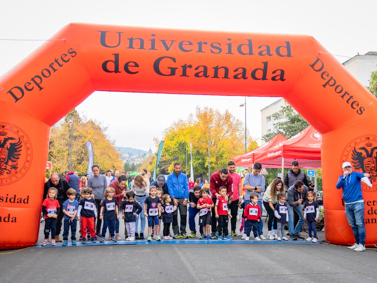 Las fotos de los niños en la X carrera urbana de la Universidad de Granada