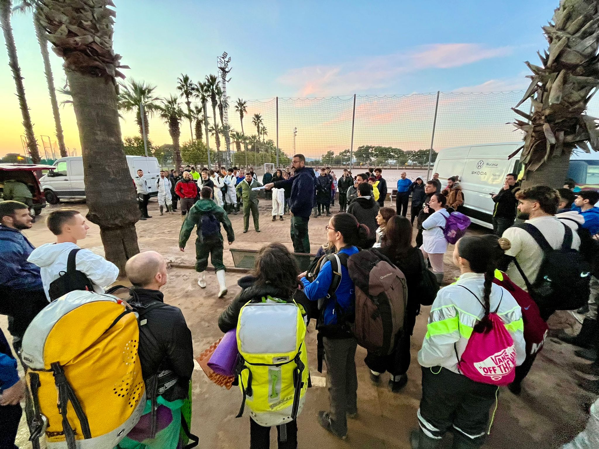 Las imágenes de los voluntarios granadinos en Valencia